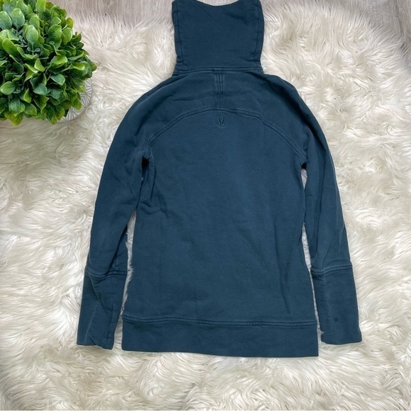Lululemon To You Tunic 2 - Picture 3 of 9